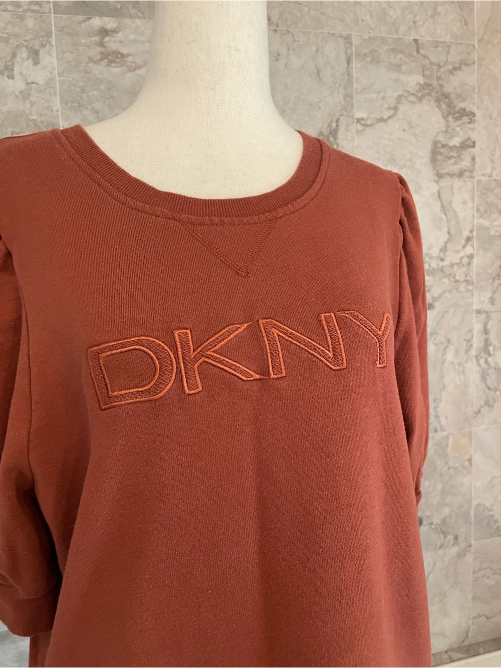 DKNY Puff Short Sleeve Top - Picture 4 of 8